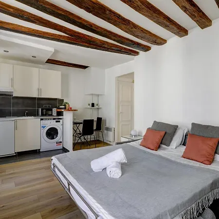 Apartment Le Marais Republique - Cityapartmentstay *